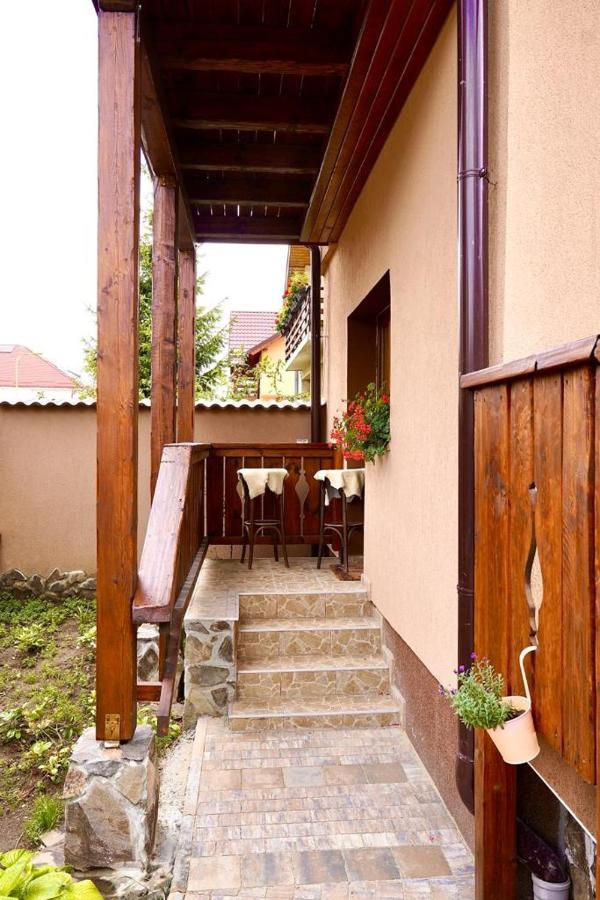 Hotel Casa Felice Braşov Exterior foto