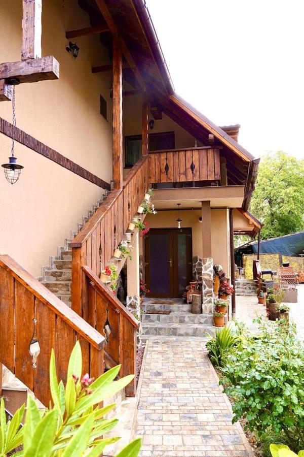 Hotel Casa Felice Braşov Exterior foto